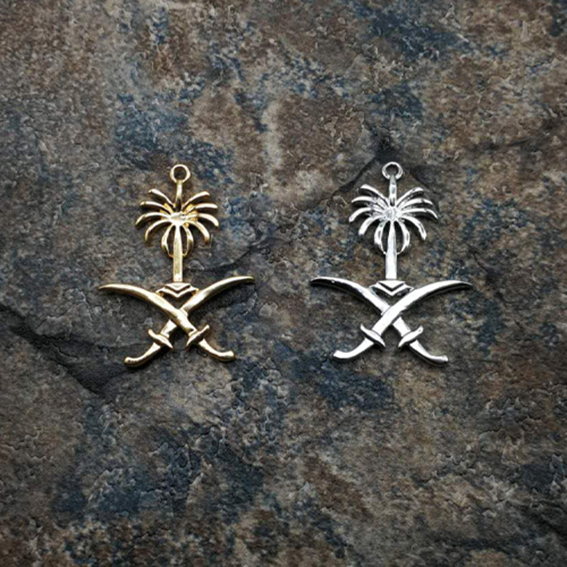 Ethnic Fashion Logo - Chapelet en or saoudien avec logo