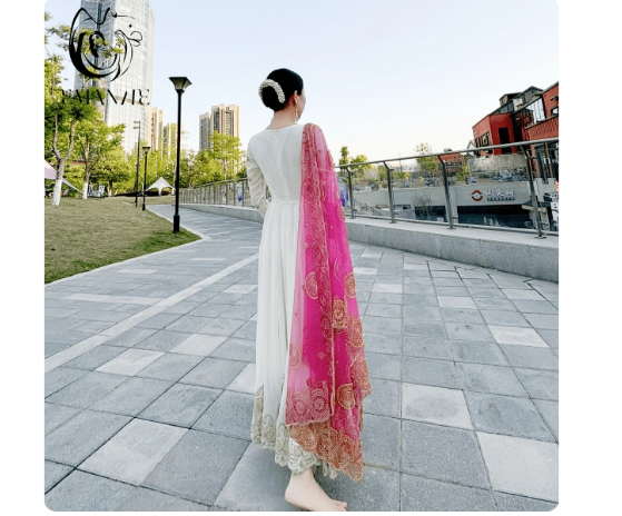 Costume de danse du Xinjiang b - Salwar Kameez Set avis et prix