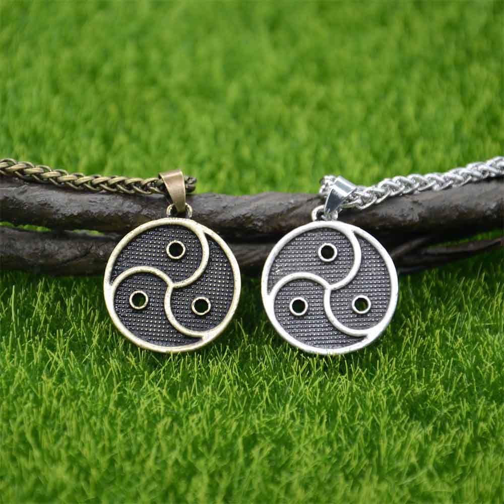 Bsie m Logo Emblem Charm Pende - Ethnic Fashion Logo avis et prix